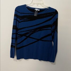 Chicos cashmere blend sweater in size 1 (US size 8)